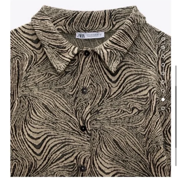 Marble print button down - Picture 3 of 7